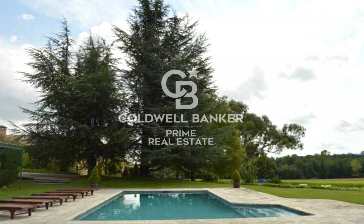 Authentic farmhouse of the s. XVI for sale in the municipality of Caldes de Malavella