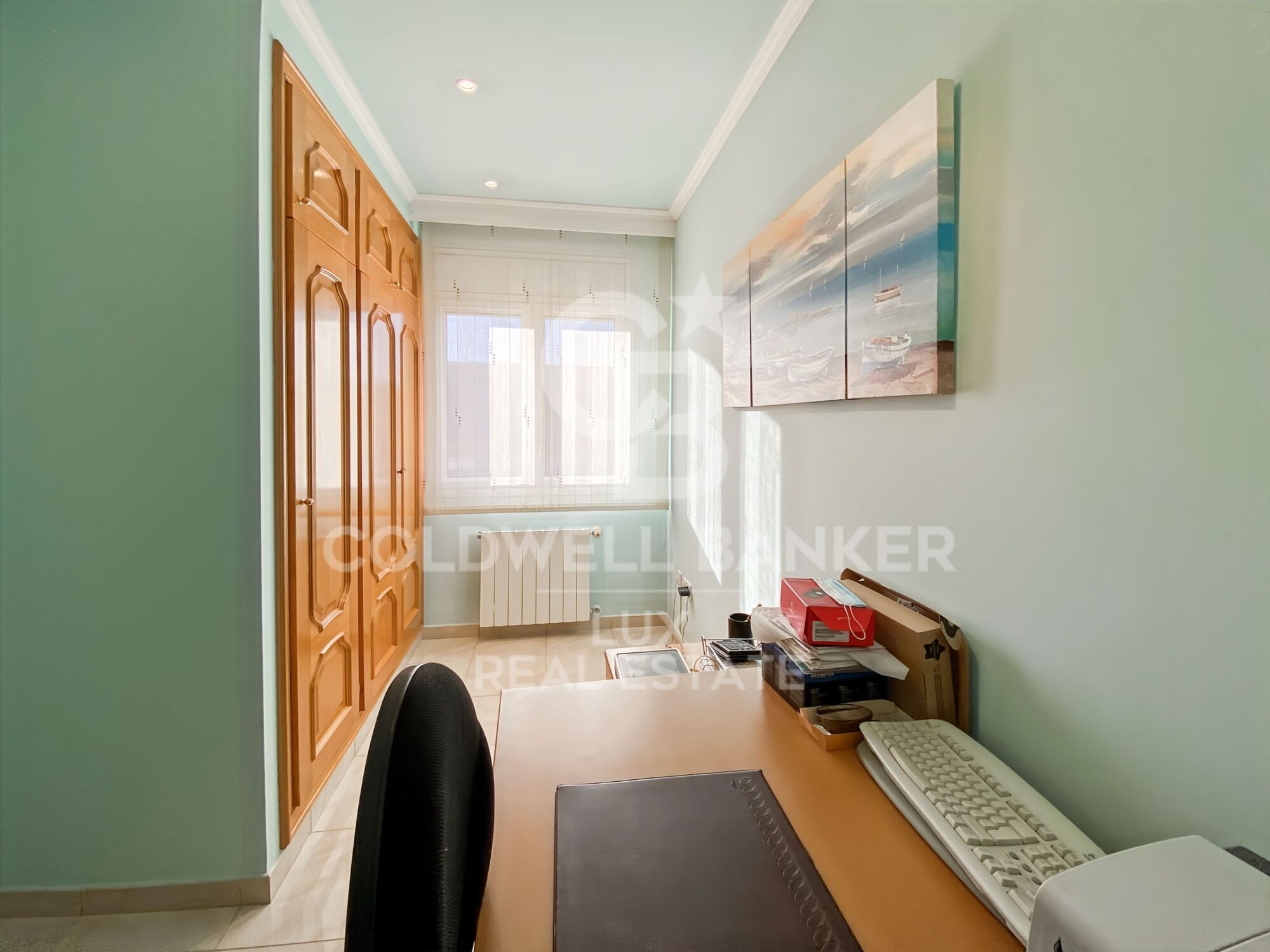 Haus mit Pool und Garage in Vilamalla