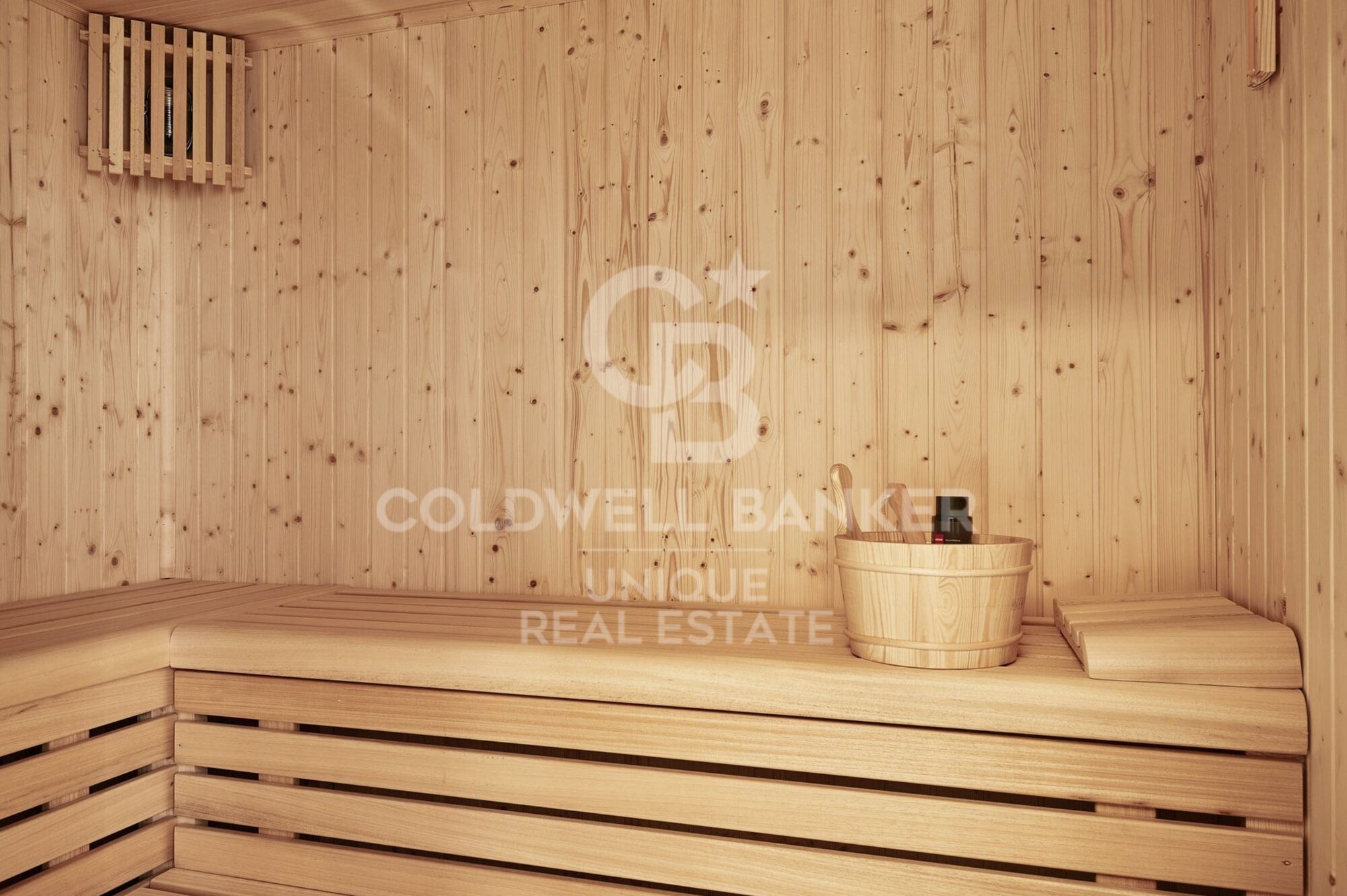 Exclusive newly renovated property with jacuzzi