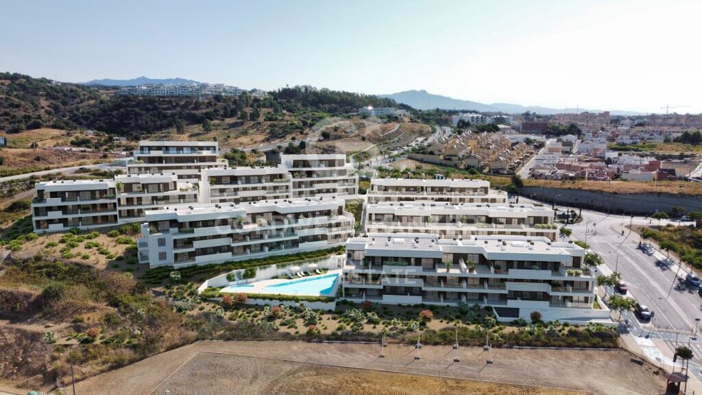 Luxury apartments in Estepona with large terraces