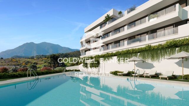 Luxury apartments in Estepona with large terraces