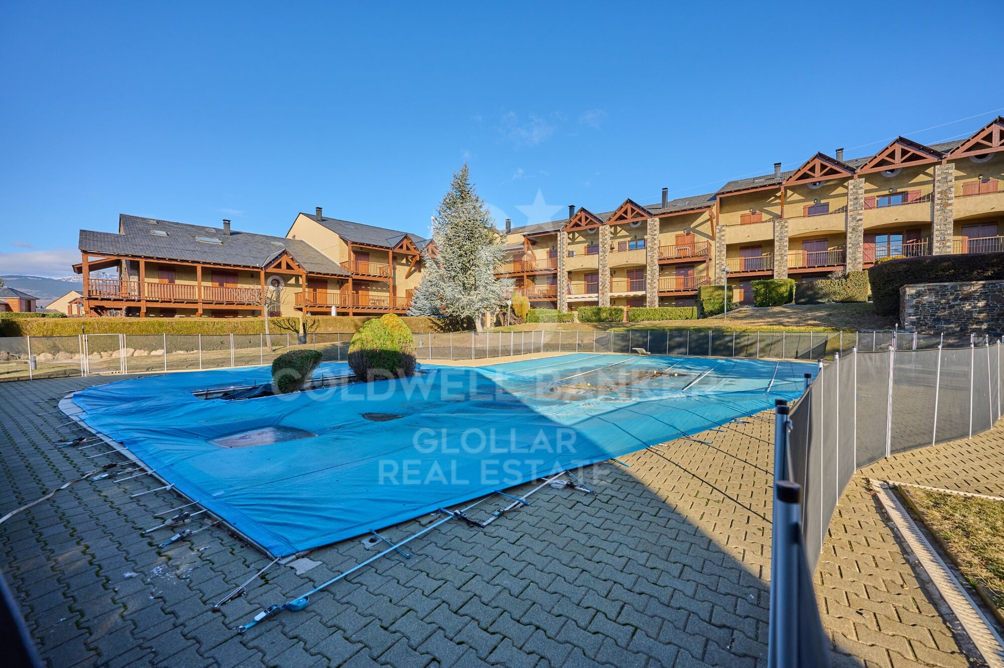 Exclusivo dúplex con terraza, piscina y vistas
