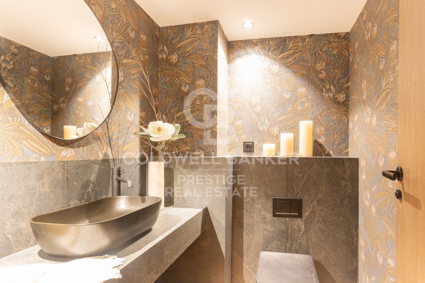 Luxury Renovated Apartment in Tres Torres