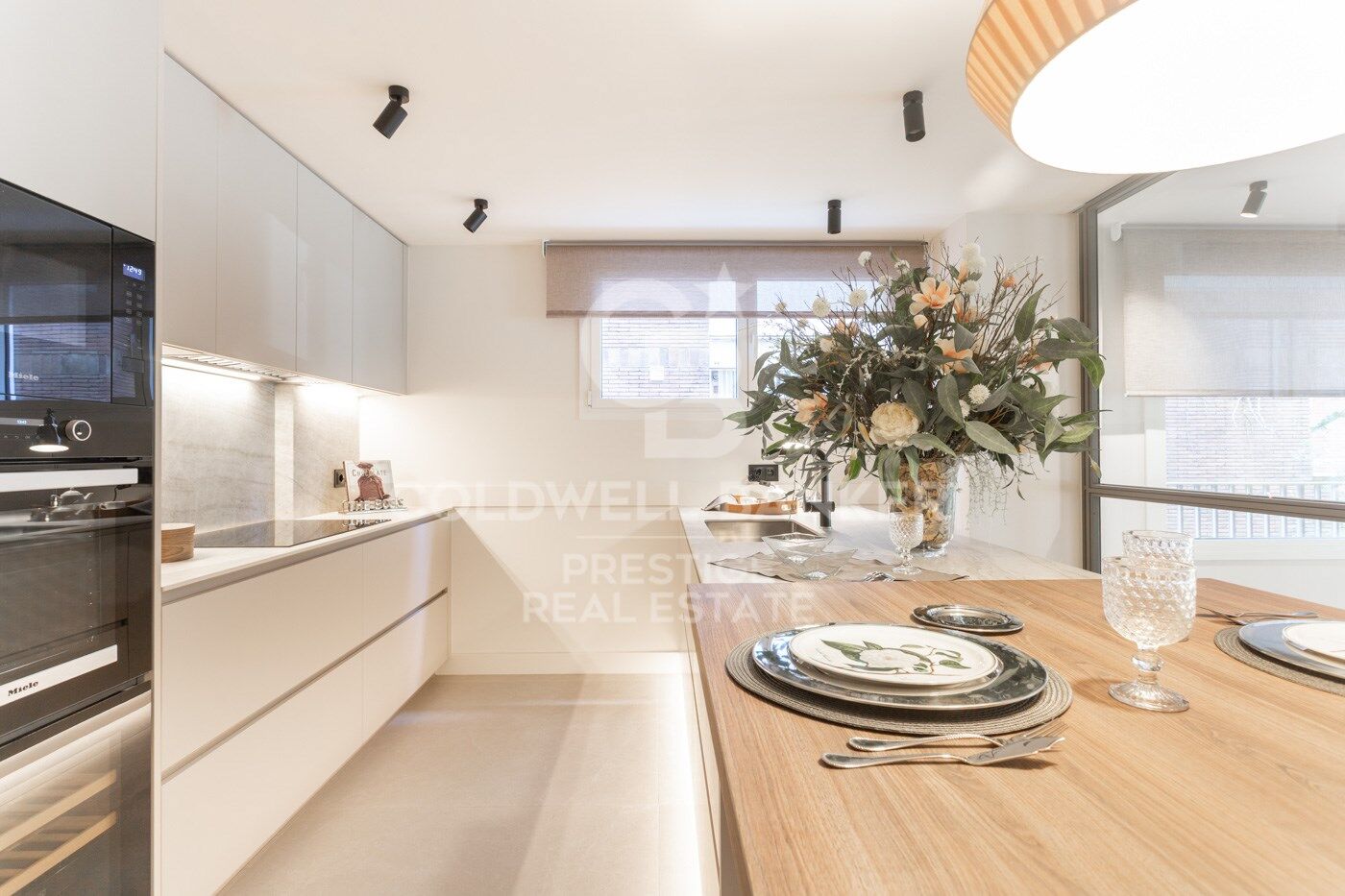 Luxury Renovated Apartment in Tres Torres