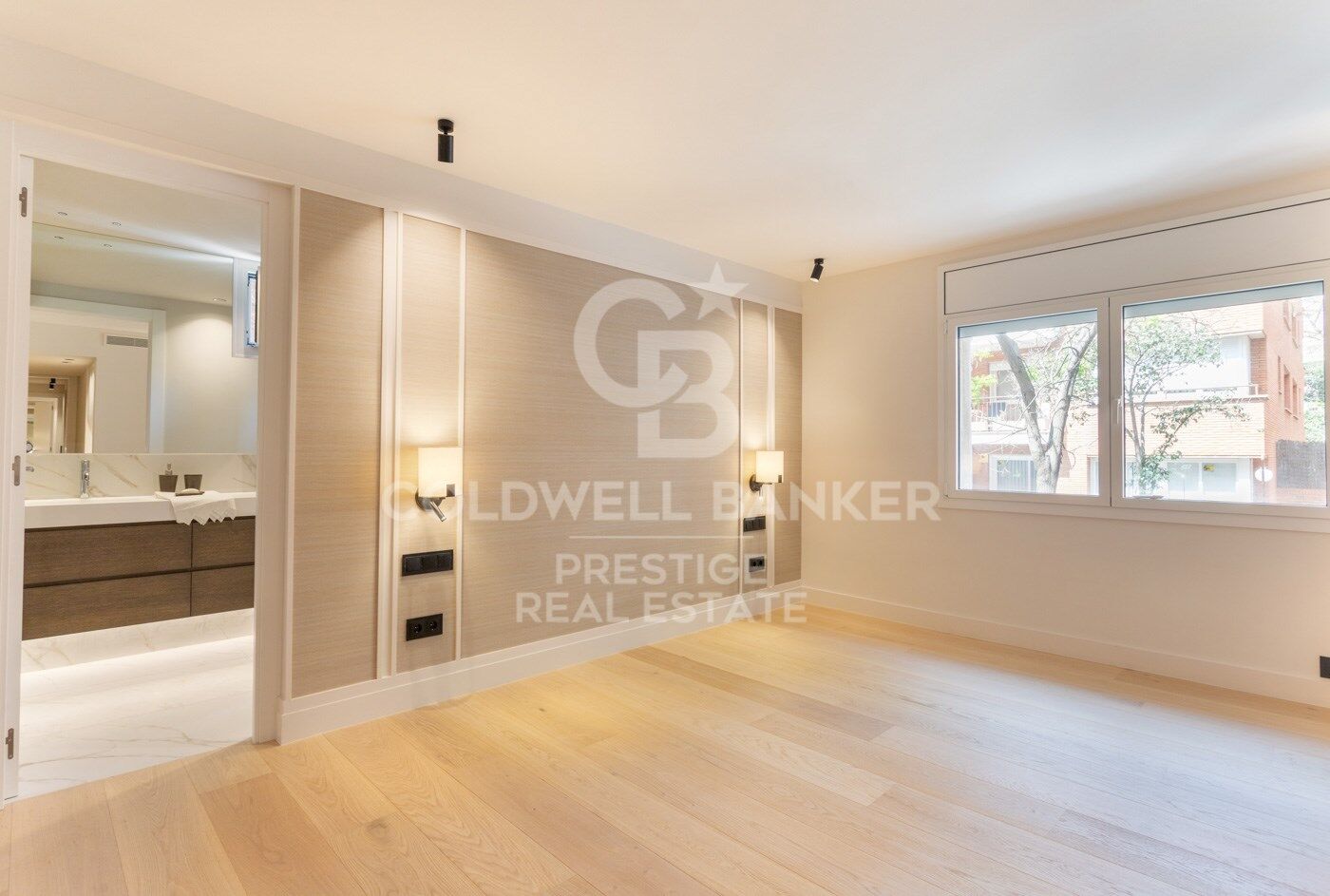 Luxury Renovated Apartment in Tres Torres