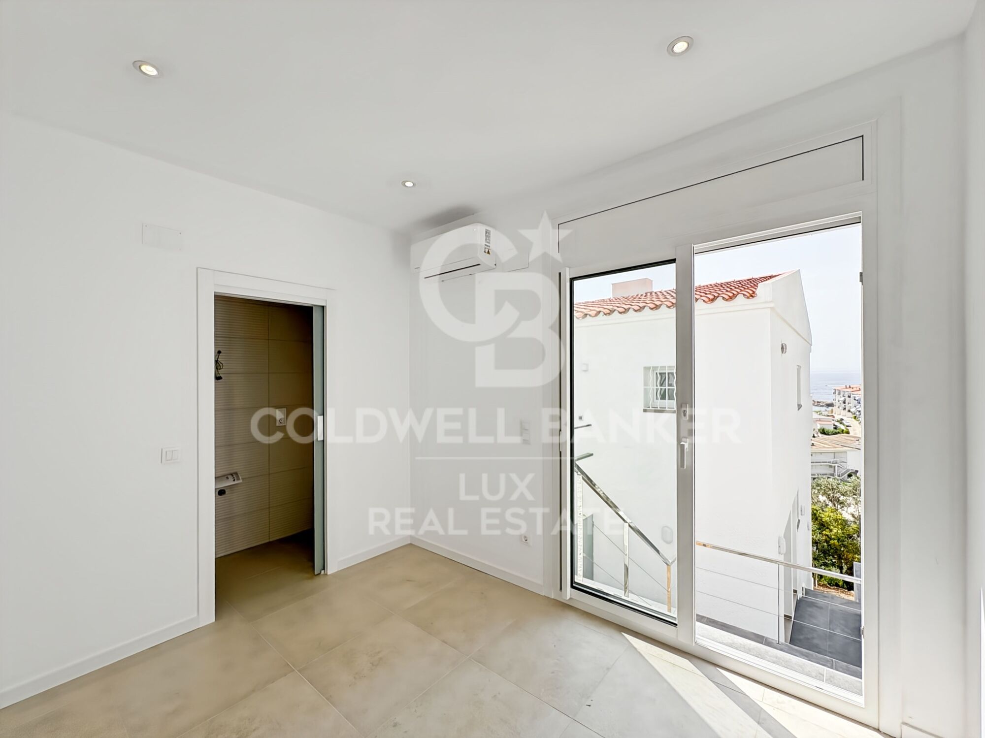 Casa a 200m de la cala de Almadrava, en Roses