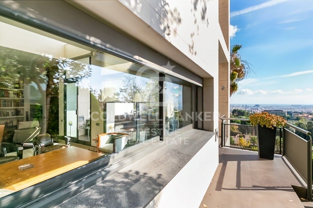 Moderna vivienda unifamiliar en Ciudad Diagonal con ubicación privilegiada