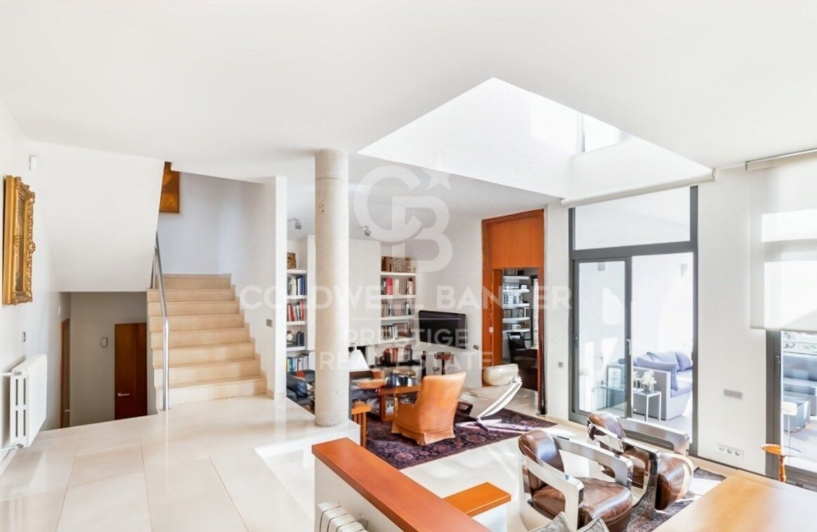 Moderna vivienda unifamiliar en Ciudad Diagonal con ubicación privilegiada