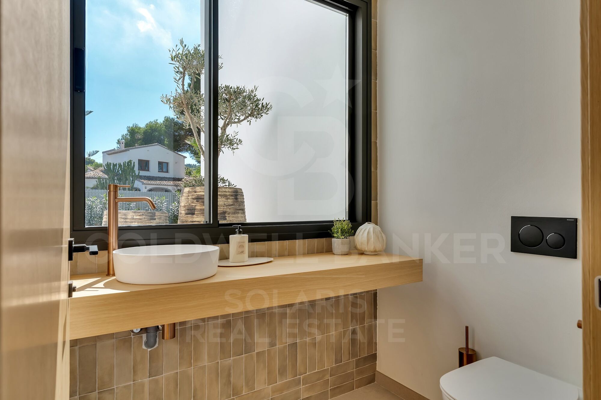 En venta maravillosa villa Kismet en Jávea de nueva construcción con vista al mar