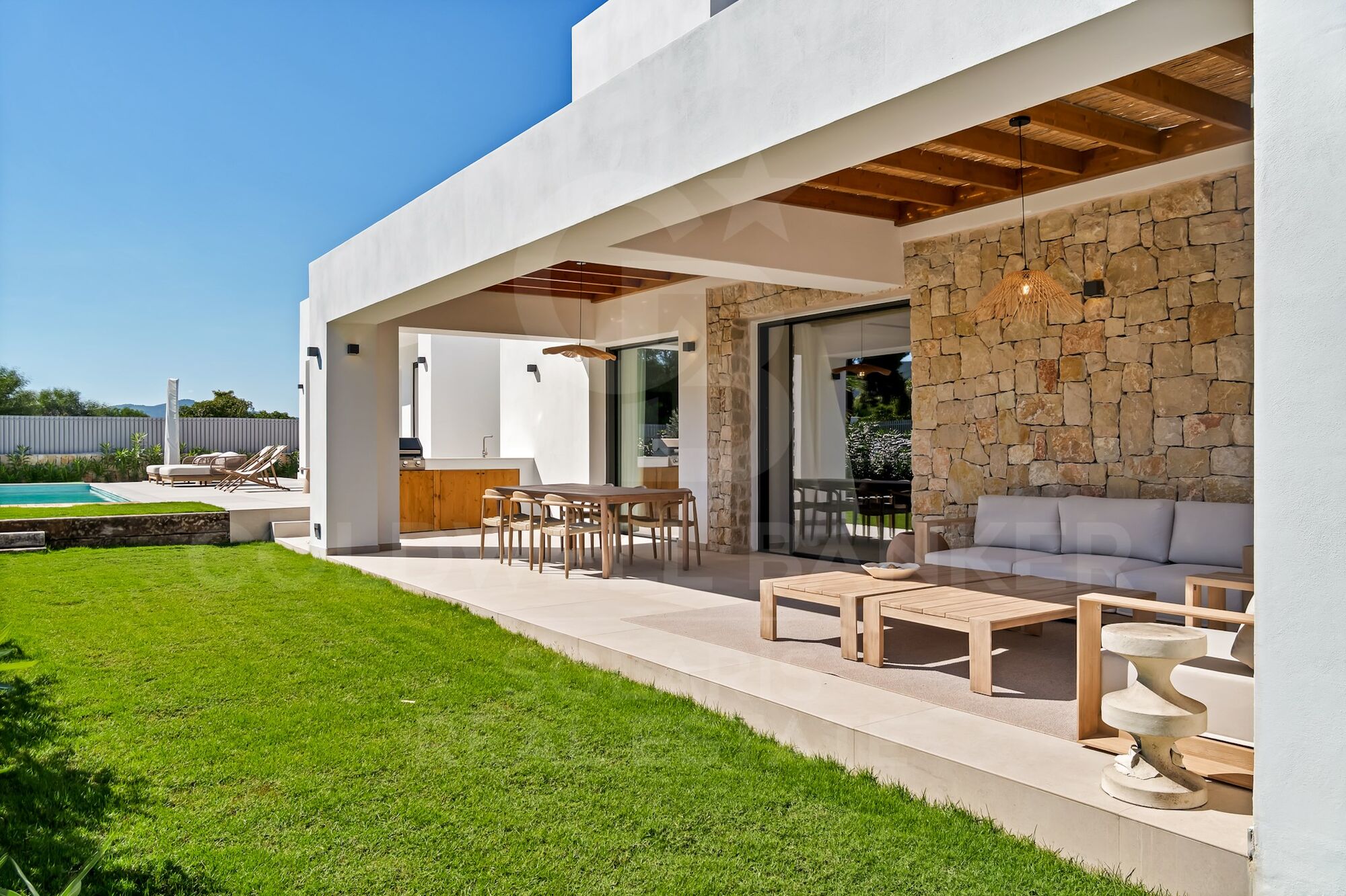 En venta maravillosa villa Kismet en Jávea de nueva construcción con vista al mar