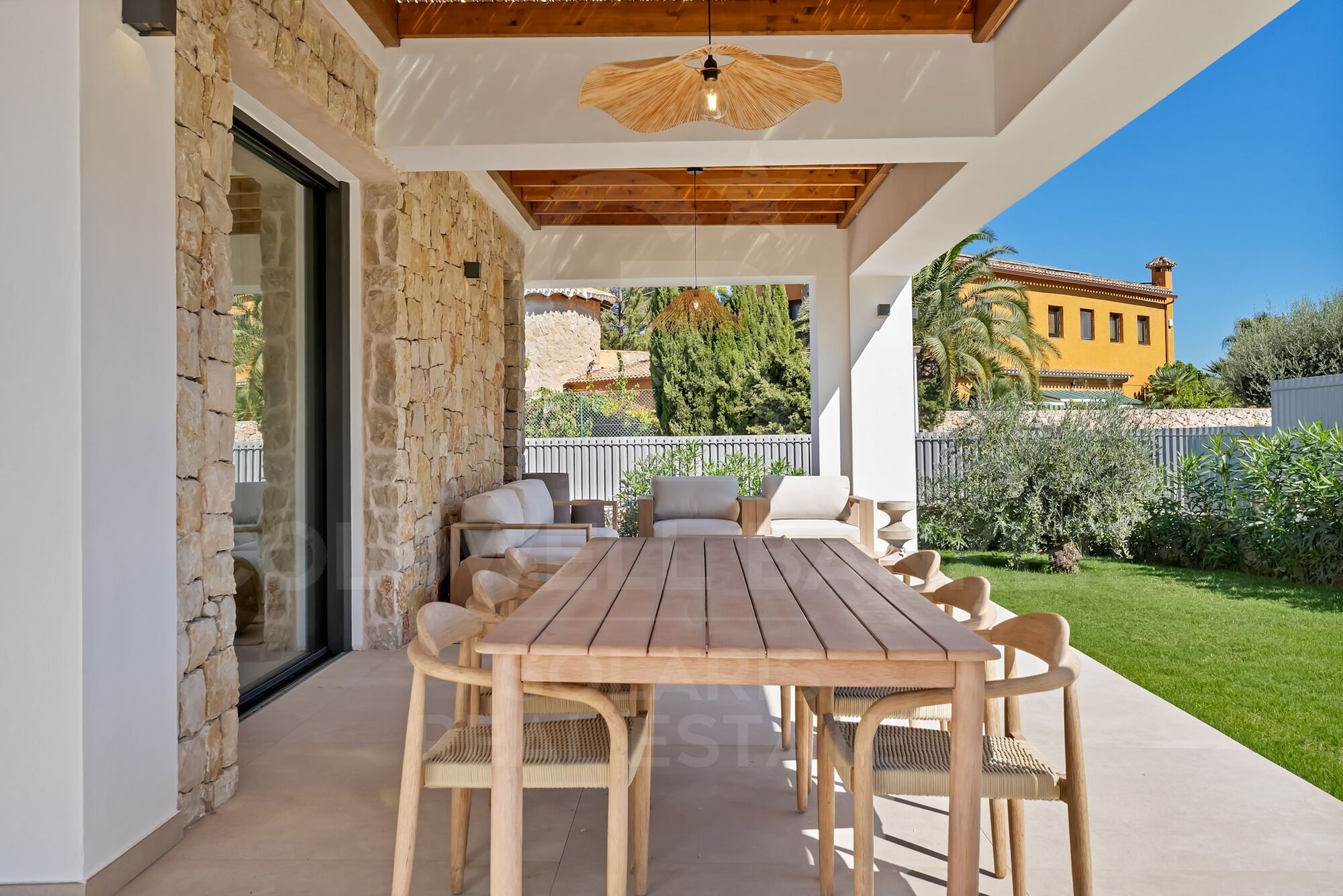 En venta maravillosa villa Kismet en Jávea de nueva construcción con vista al mar