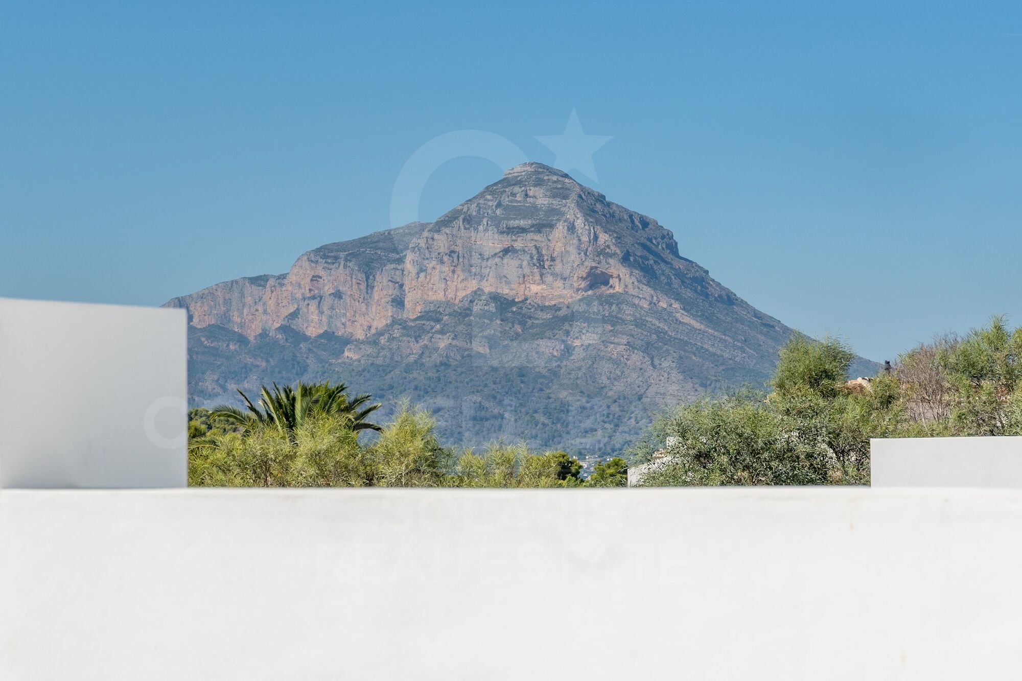 En venta maravillosa villa Kismet en Jávea de nueva construcción con vista al mar