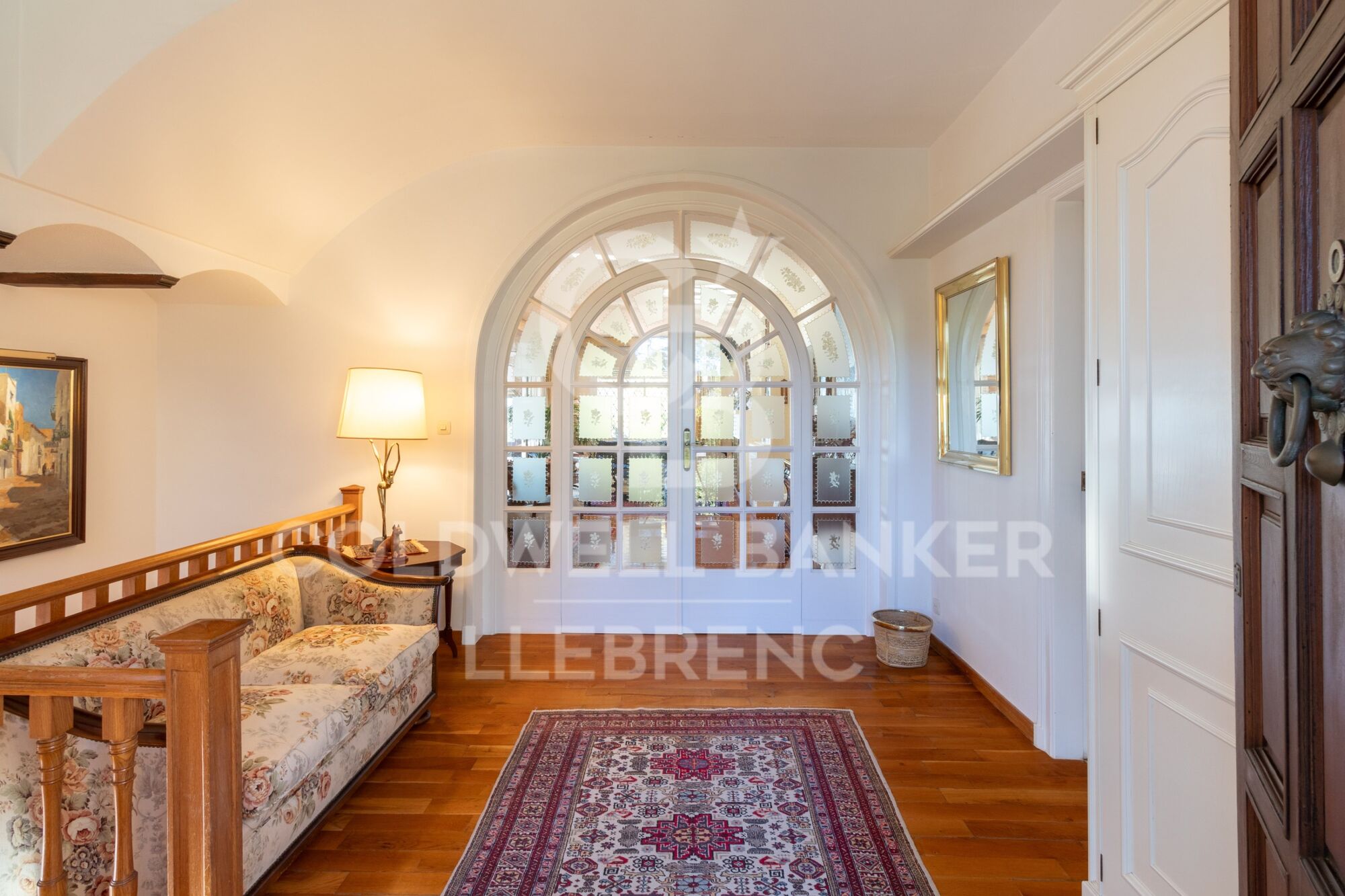 Beautiful house with a large plot for sale on the road from Vallvidrera to Molins de Rei