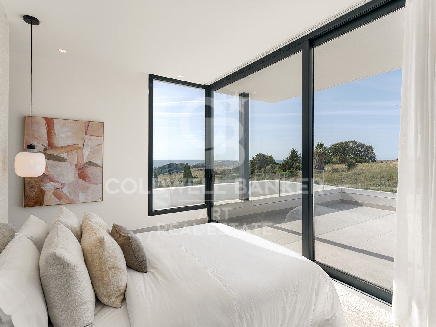Luxurious villas in Estepona Golf