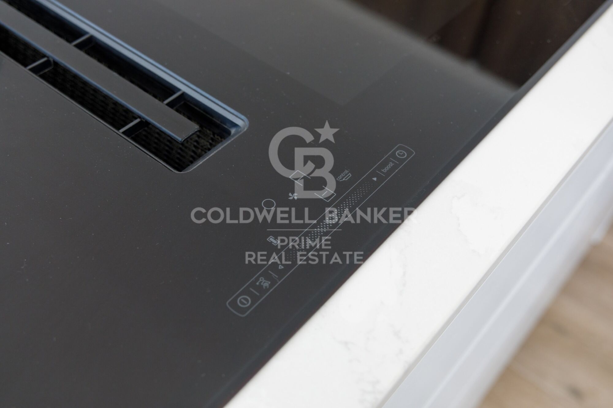 Exquisite Luxury and Comfort in a Single-Family Home for Sale in Residencial Begur