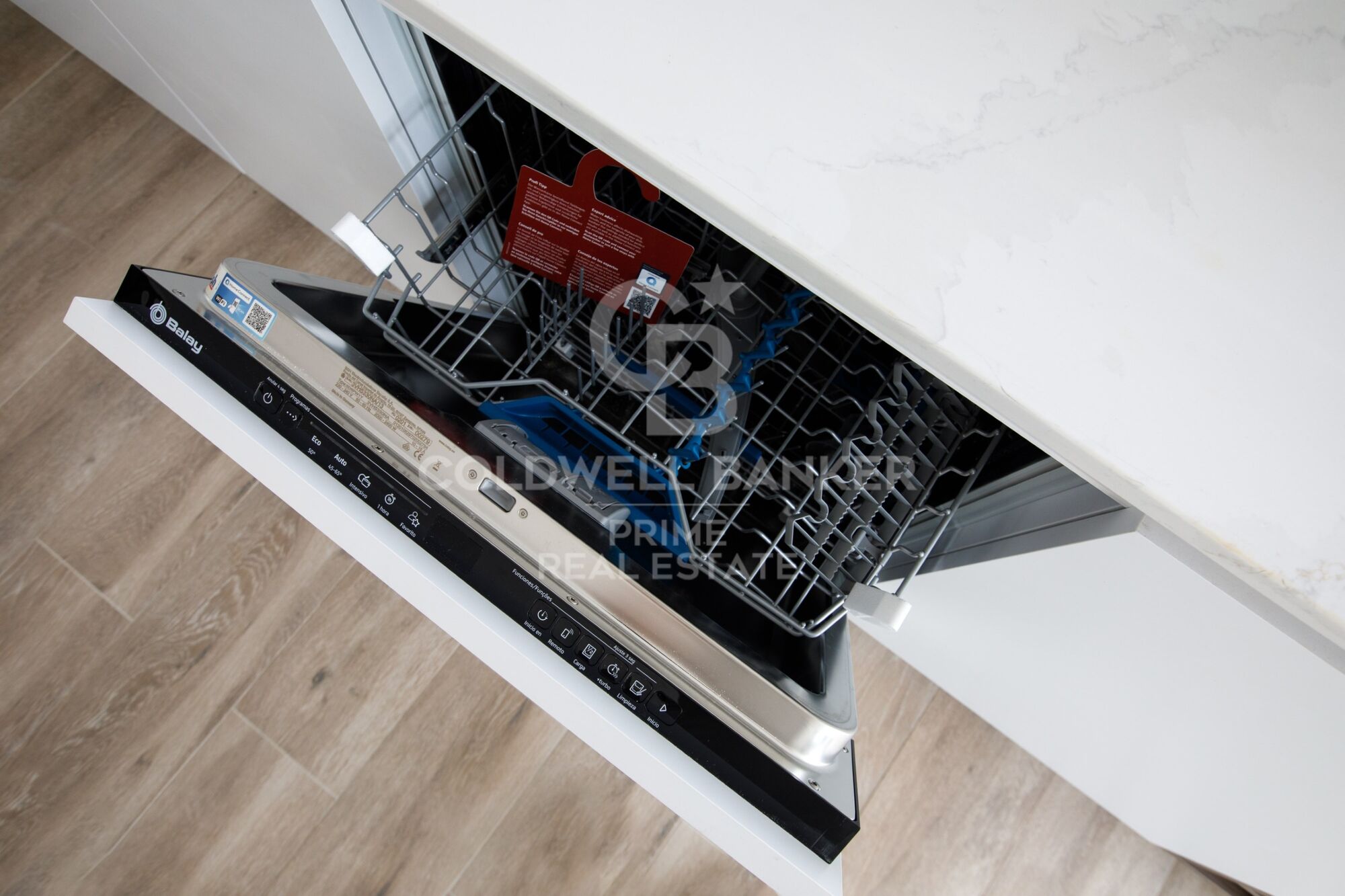 Exquisite Luxury and Comfort in a Single-Family Home for Sale in Residencial Begur