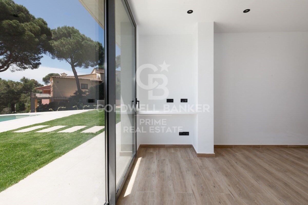 Exquisita casa unifamiliar en venta de alto lujo y comodidad en Residencial Begur