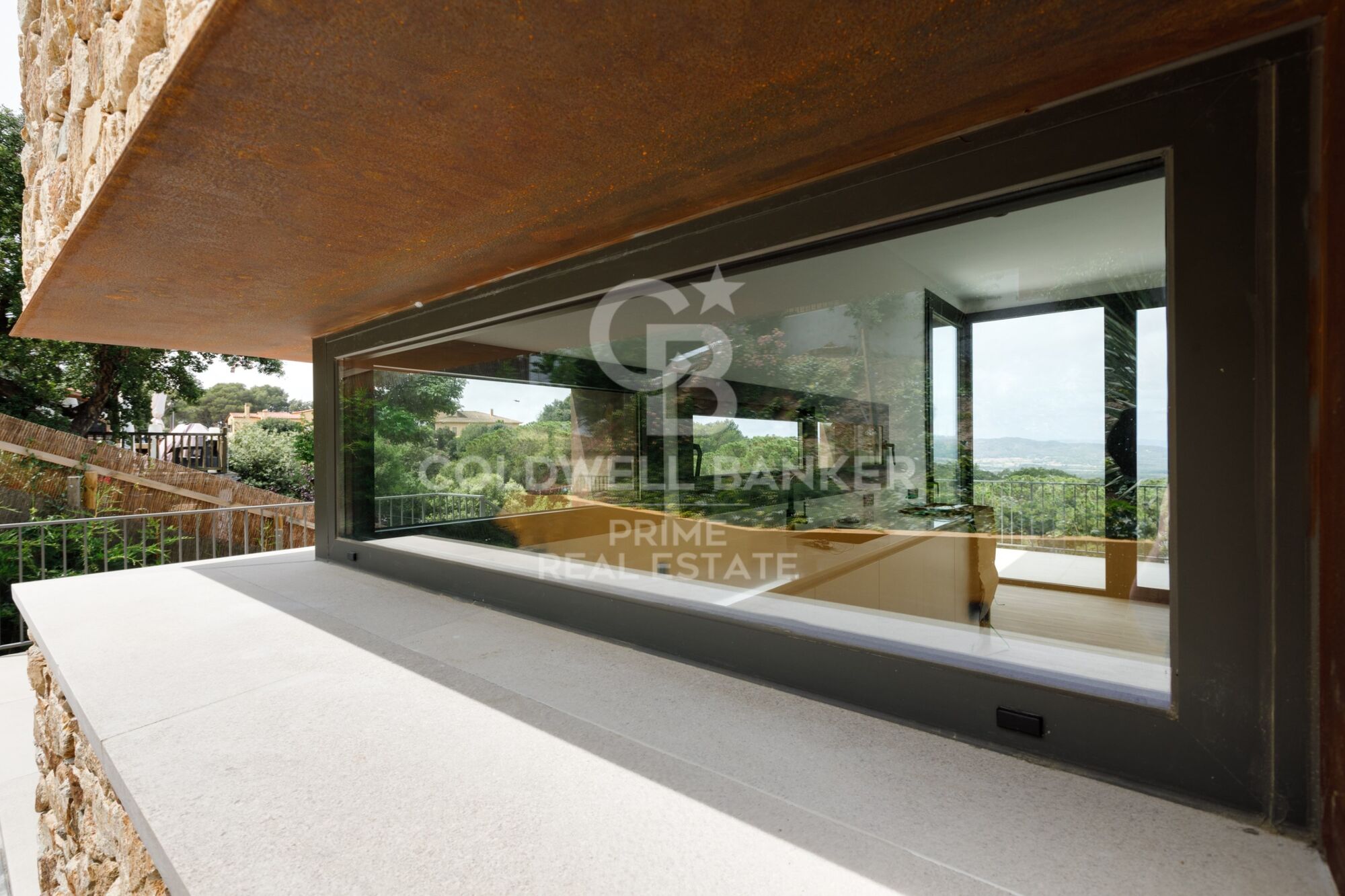 Exquise maison individuelle de luxe à vendre à Residencial Begur, offrant confort et élégance.