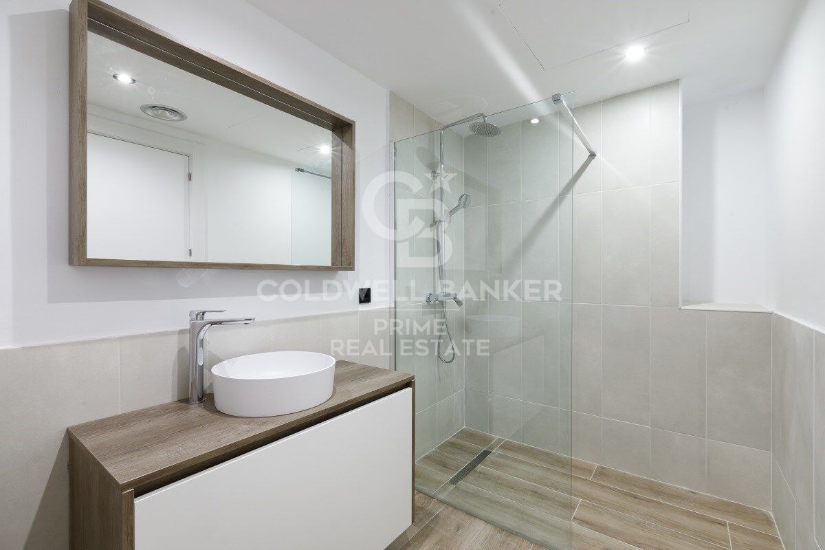 Exquisita casa unifamiliar en venta de alto lujo y comodidad en Residencial Begur