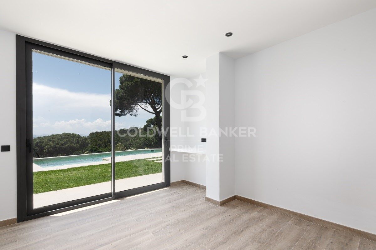 Exquise maison individuelle de luxe à vendre à Residencial Begur, offrant confort et élégance.