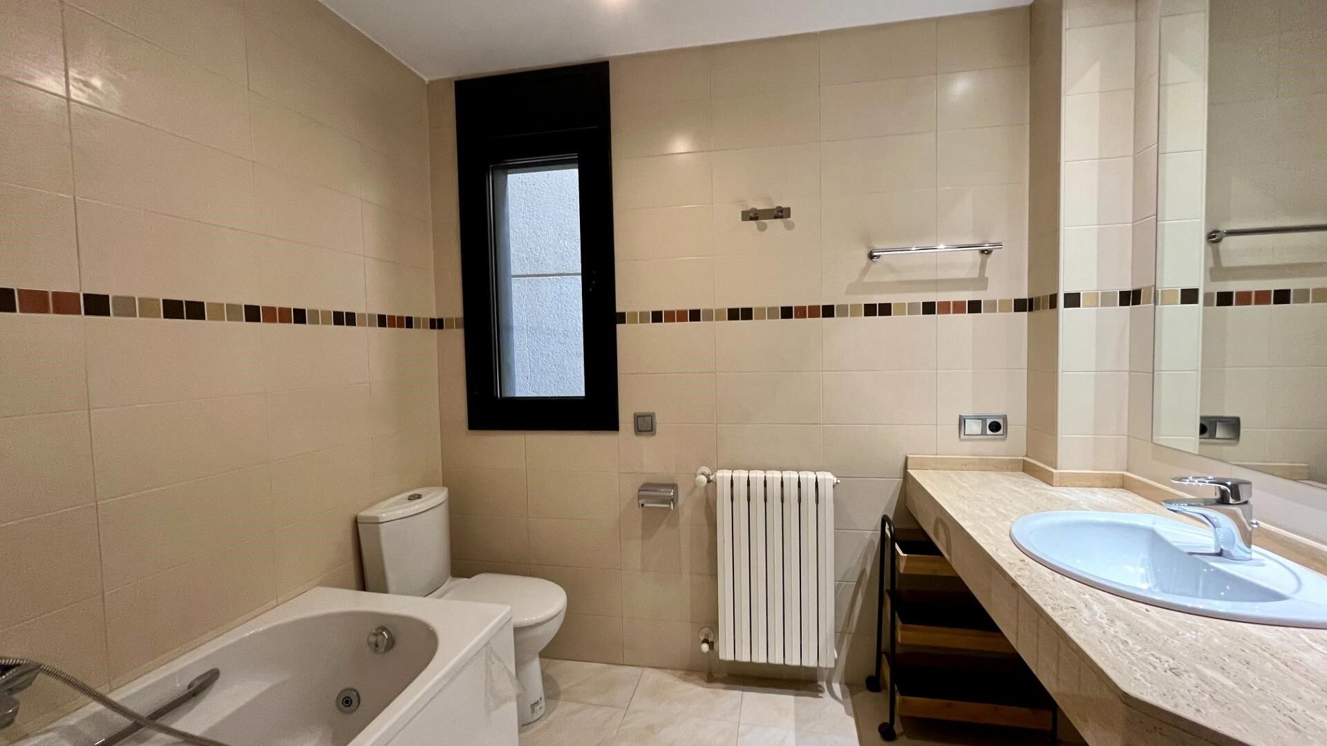 Apartment 3 Bedrooms Rent La Massana