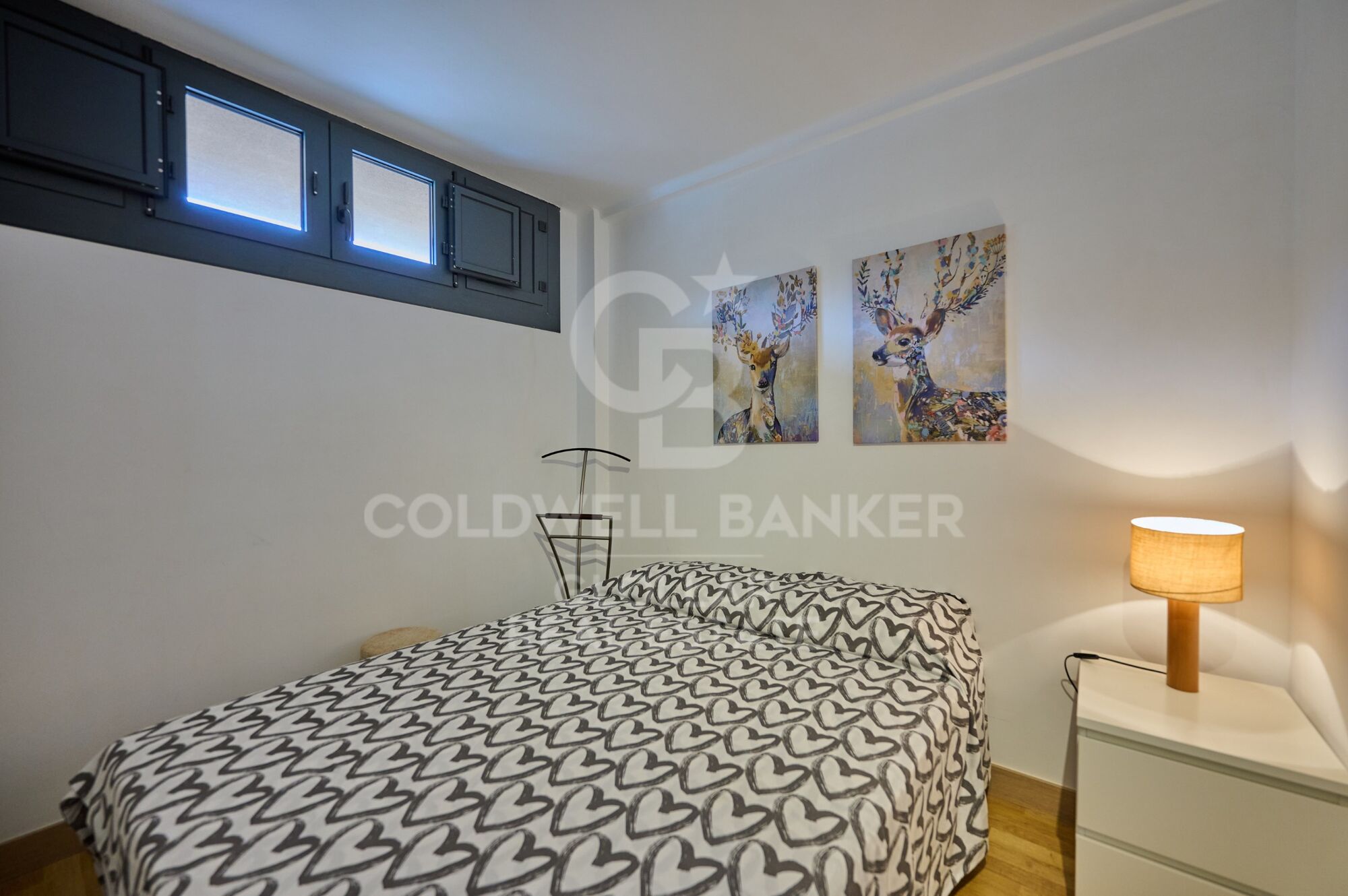 Apartment 3 Bedrooms Sale Alp