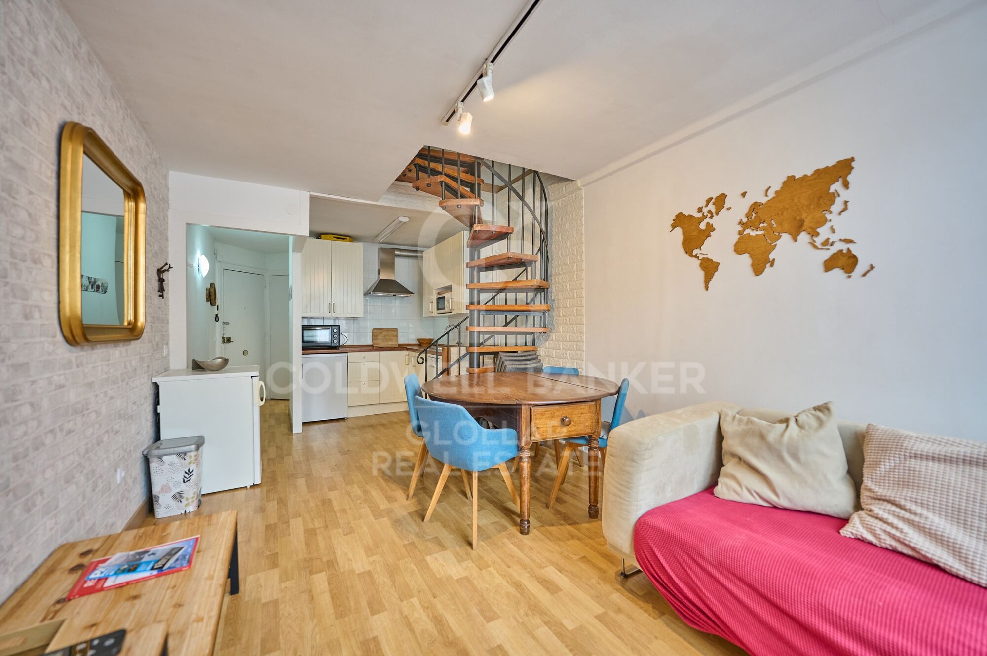 Dúplex a un paso del tren y las pistas de esquí