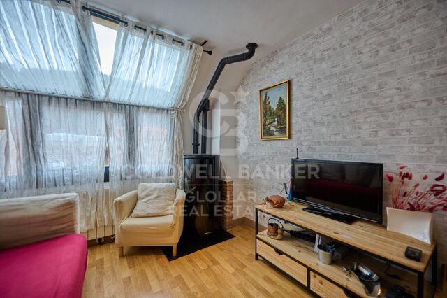 Apartment 3 Bedrooms Sale Alp