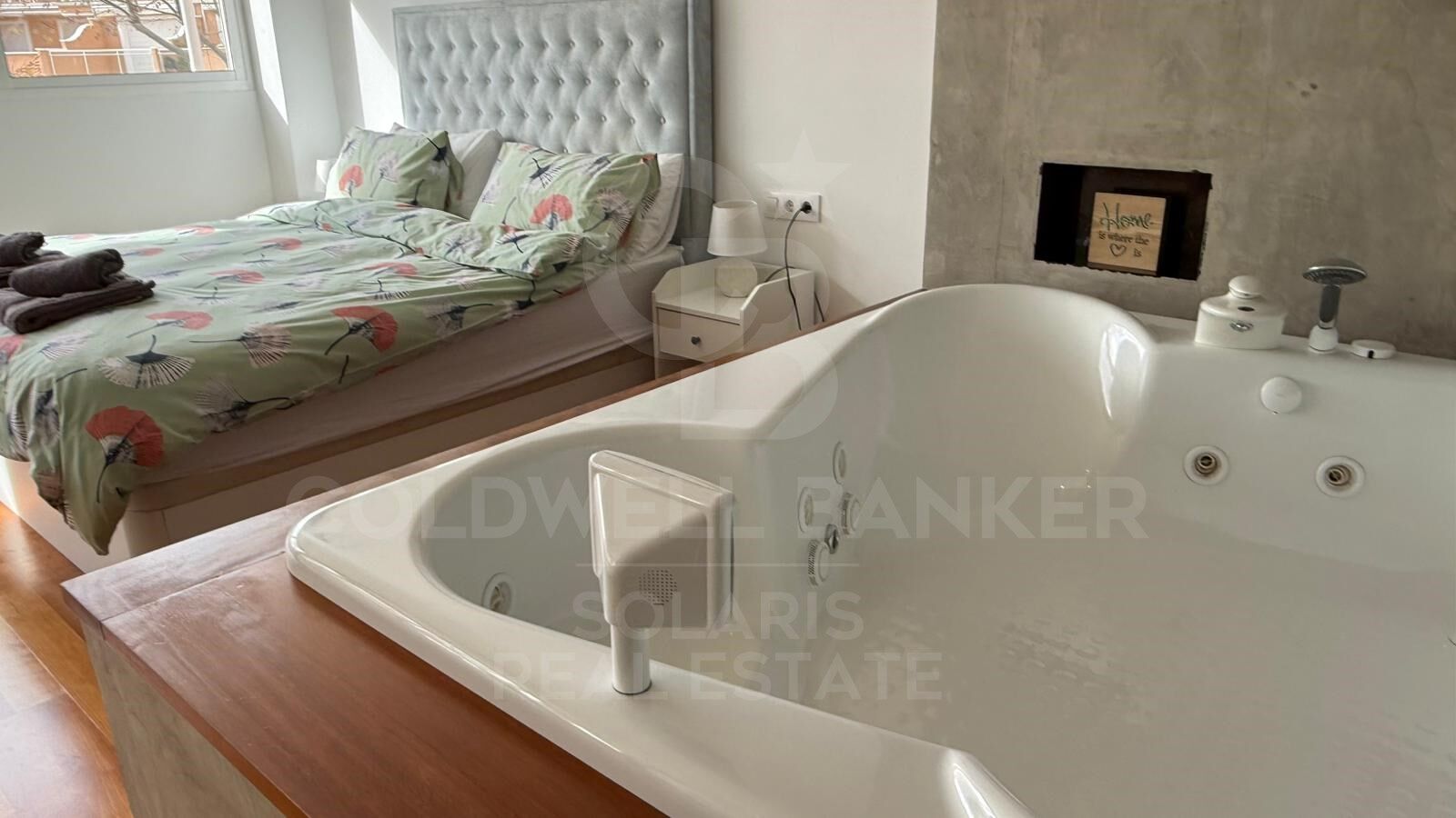 MARAVILLOSO DUPLEX EN VENTA A TAN SOLO 200 METROS DE LA PLAYA DEL ARENAL.