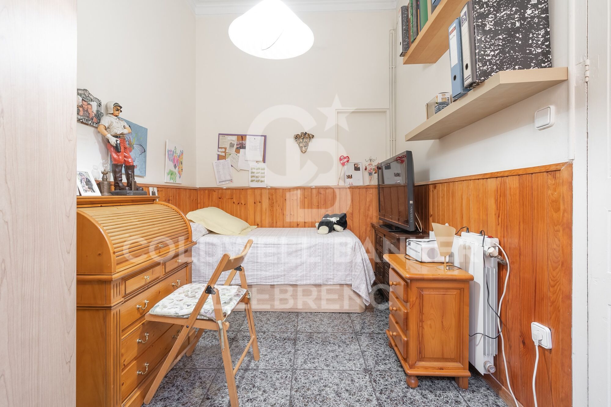 Apartment for Sale in Calle Valencia / Passeig Sant Joan - Prime Location with Stunning Views