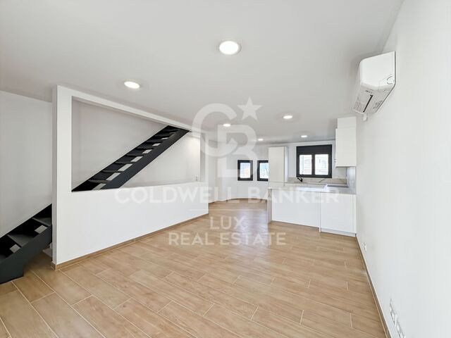 Maison rénovée avec amarrage et garage à Empuriabrava