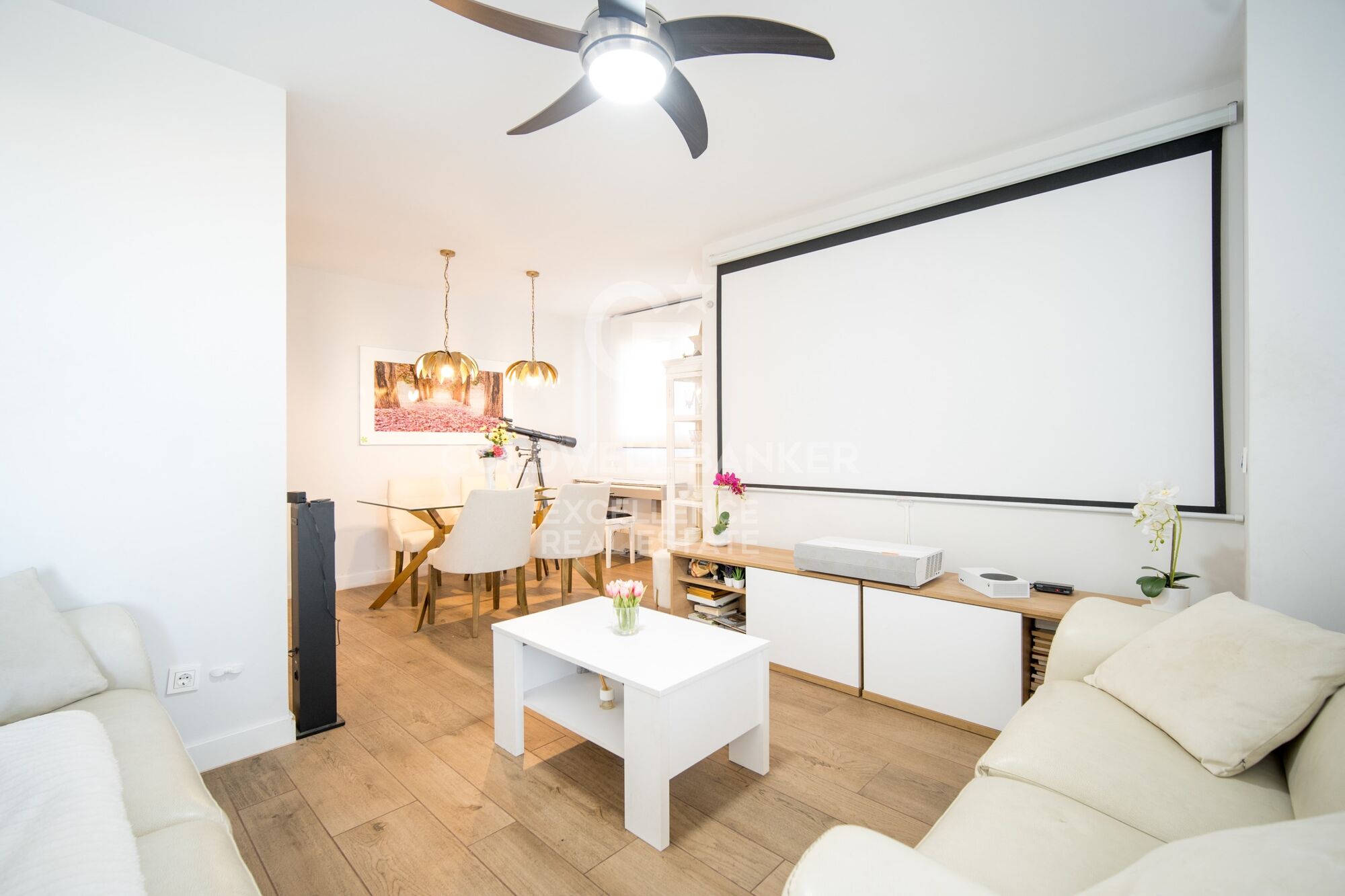 Magnifico piso con terraza de 40m2, urbanización con piscina, parking y vista panorámica