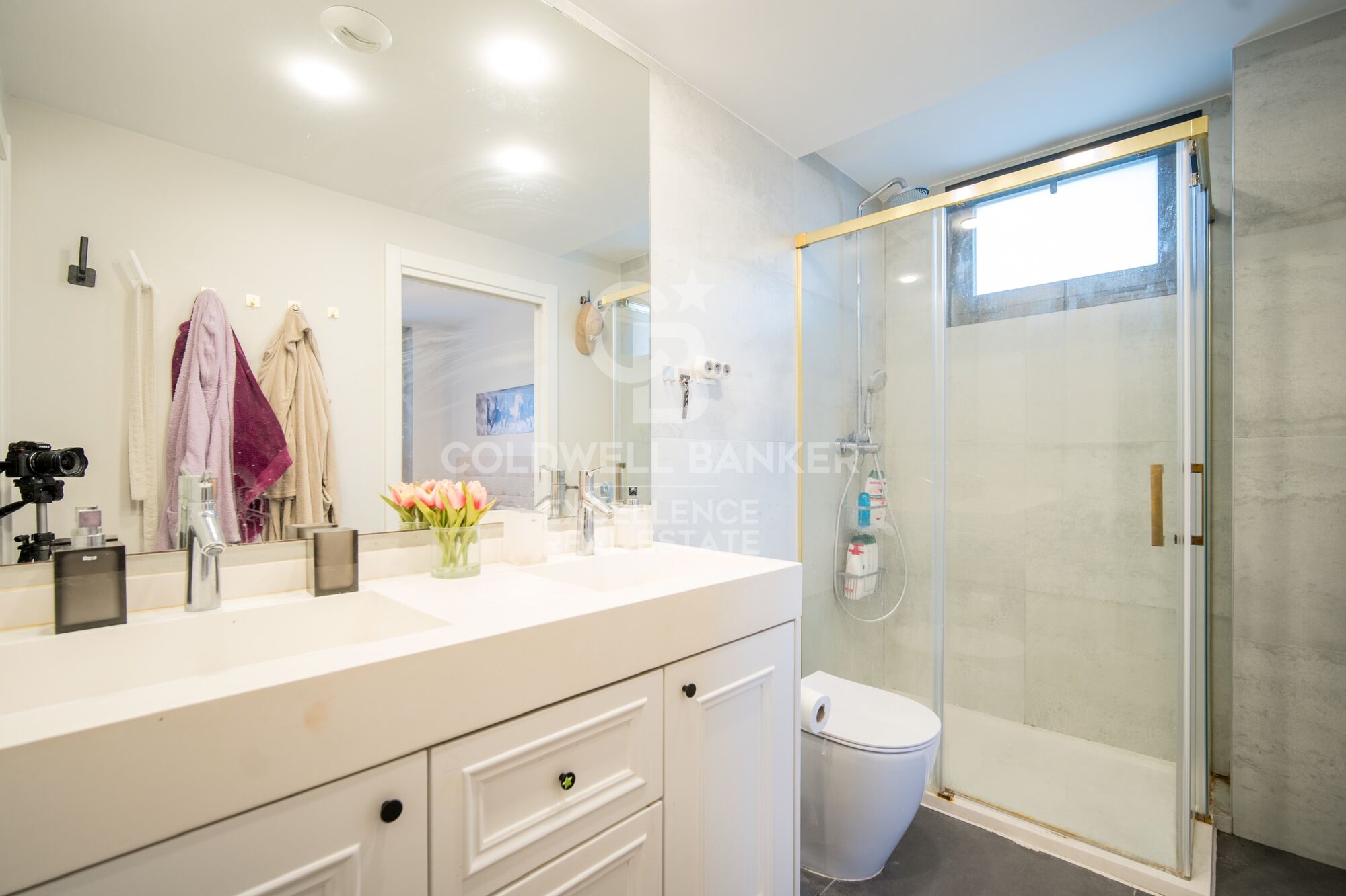 Magnifico piso con terraza de 40m2, urbanización con piscina, parking y vista panorámica