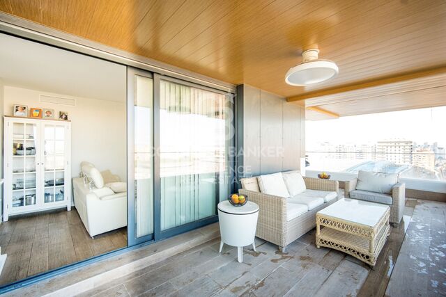 Magnifique Appartement avec Terrasse de 40 m², Résidence avec Piscine, Parking et Vue Panoramique