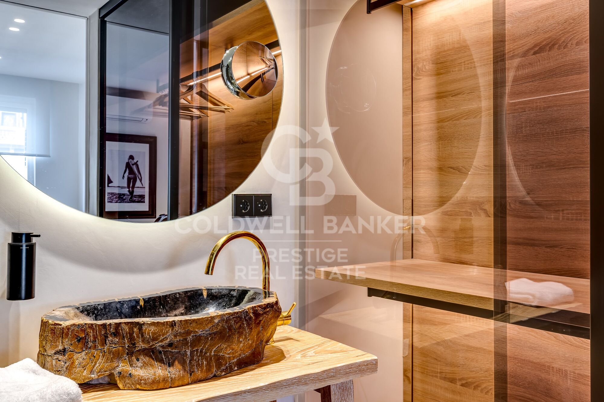 Beautiful apartment in Barceloneta close to the beach