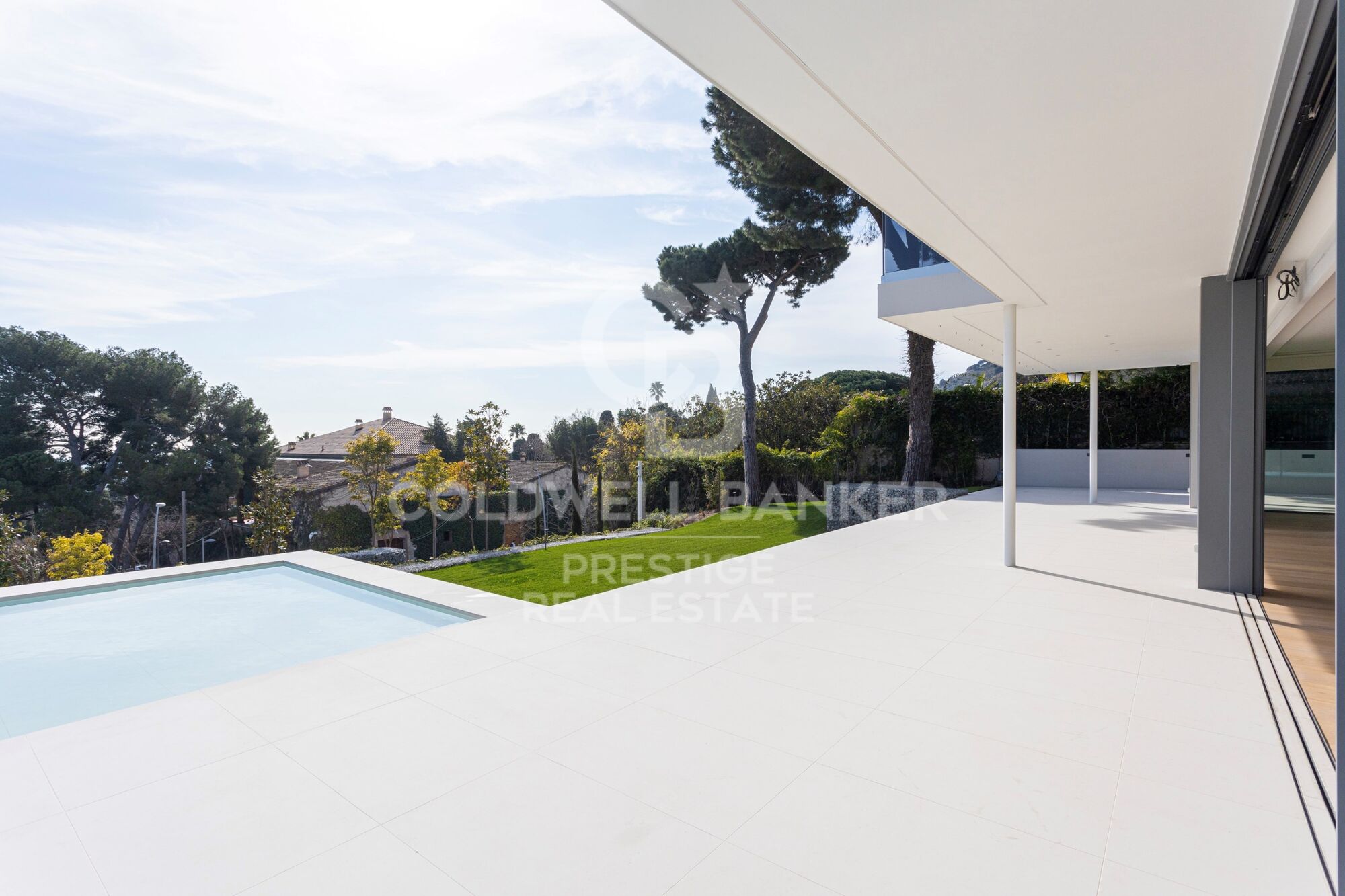 EXKLUSIVE LUXUSRESIDENZ IN PEDRALBES, BARCELONA