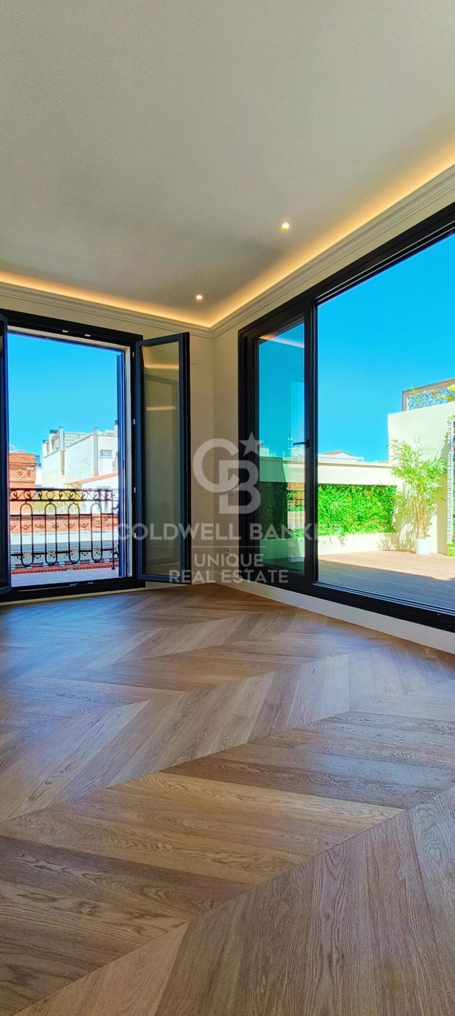Ático con terraza en venta en Recoletos