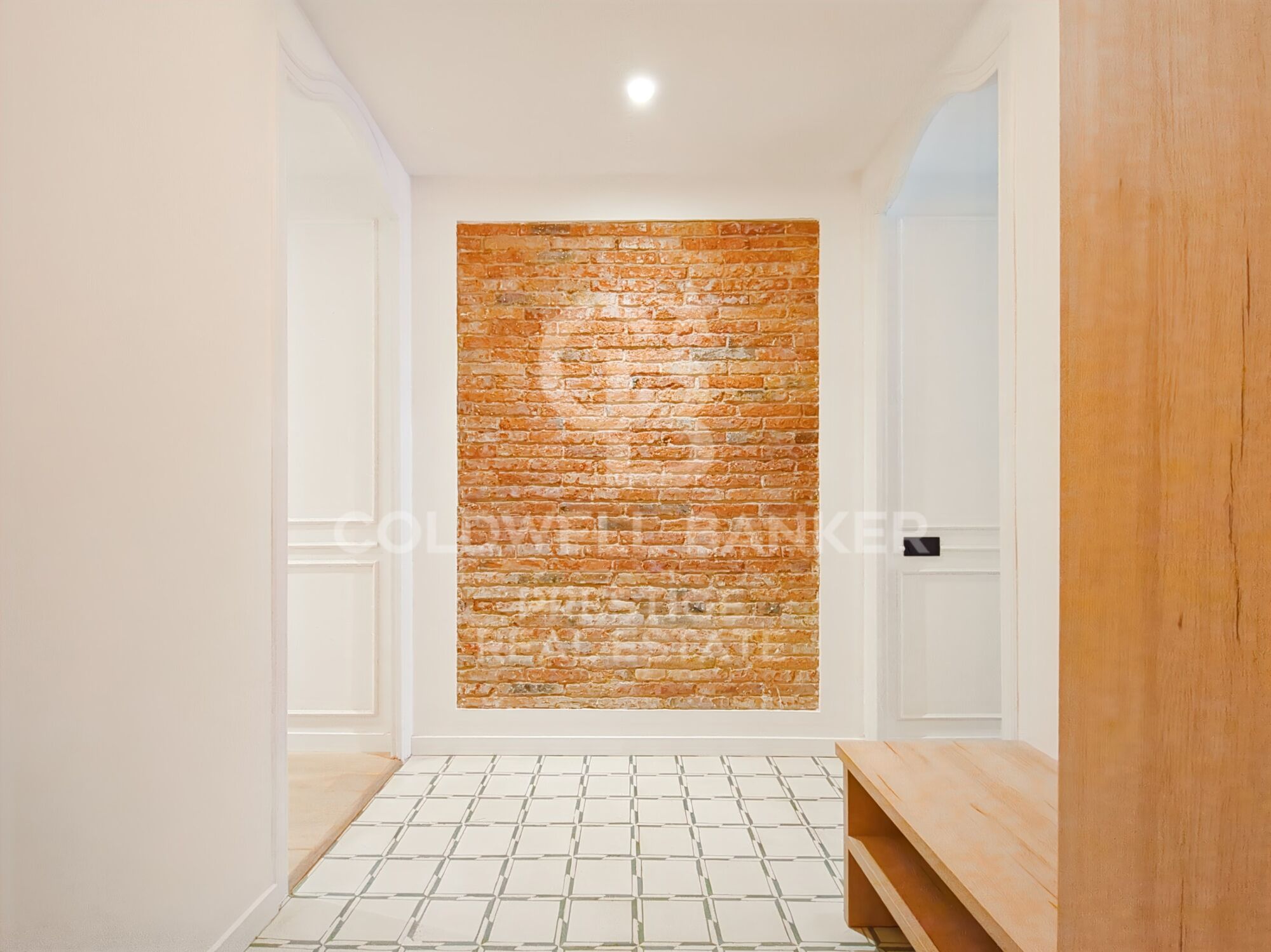 Spectacular apartment with a terrace in a classic building. 'cuadrado de oro. 'La Dreta de l'Eixample', Barcelona