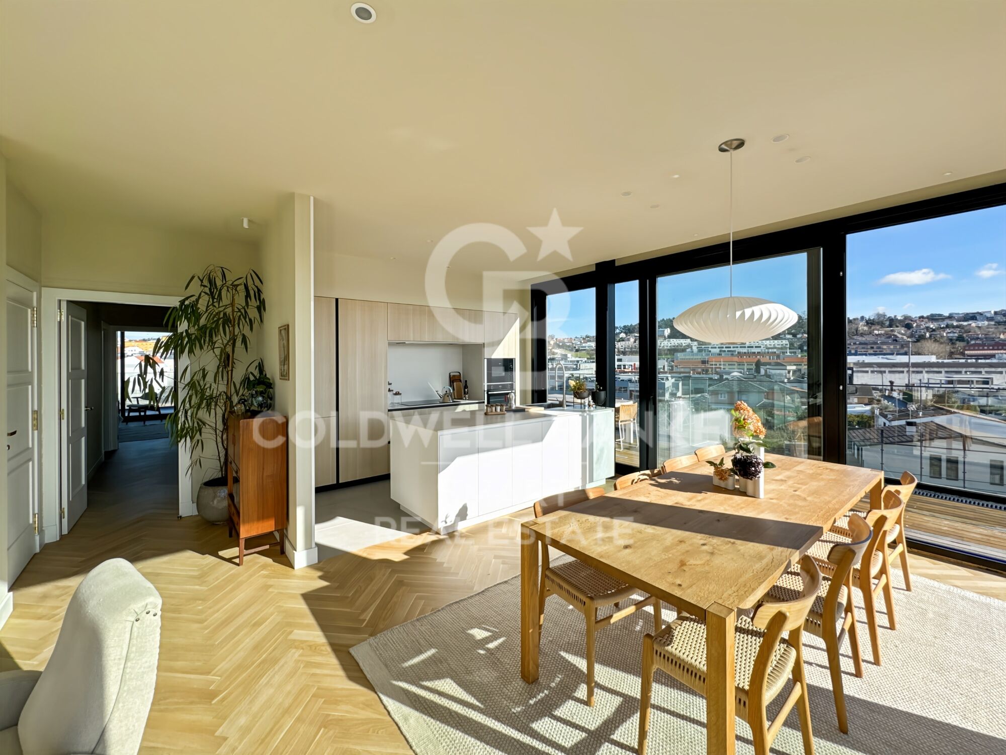 Neue Urbanisation Paraíso, Oleiros