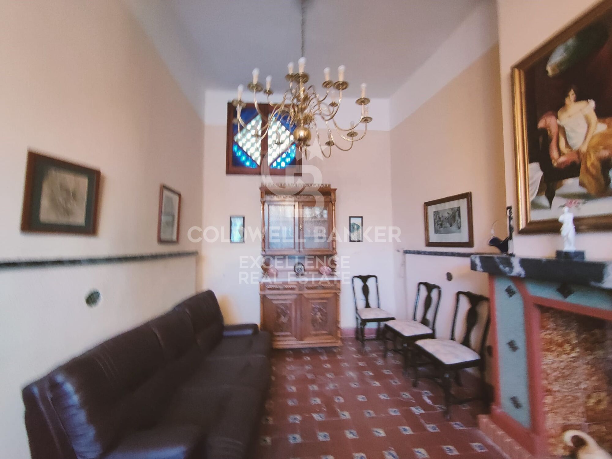 Beeindruckendes Haus in Montanejos zur Renovierung - Ideal für ein Hotelprojekt