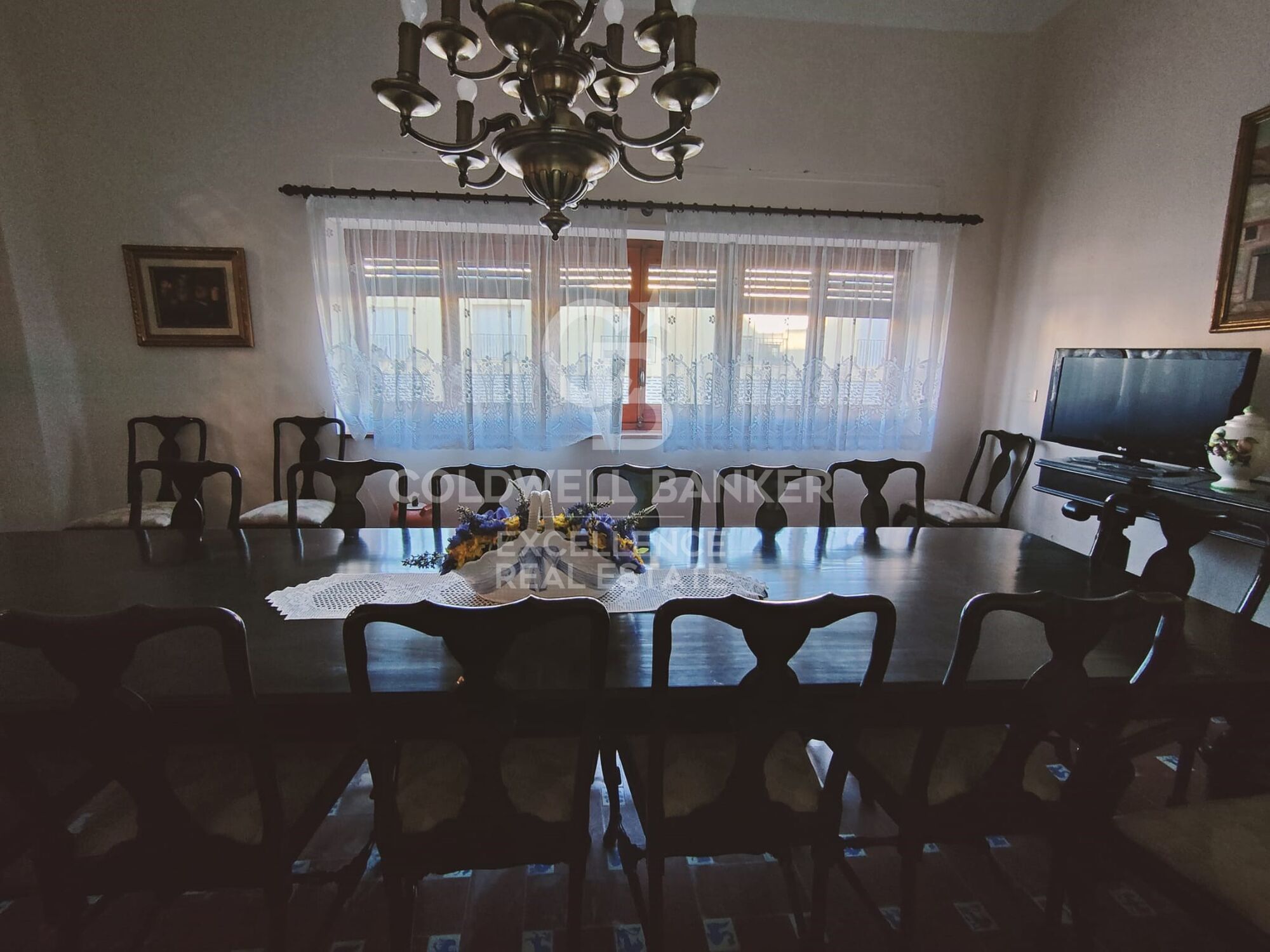 Beeindruckendes Haus in Montanejos zur Renovierung - Ideal für ein Hotelprojekt