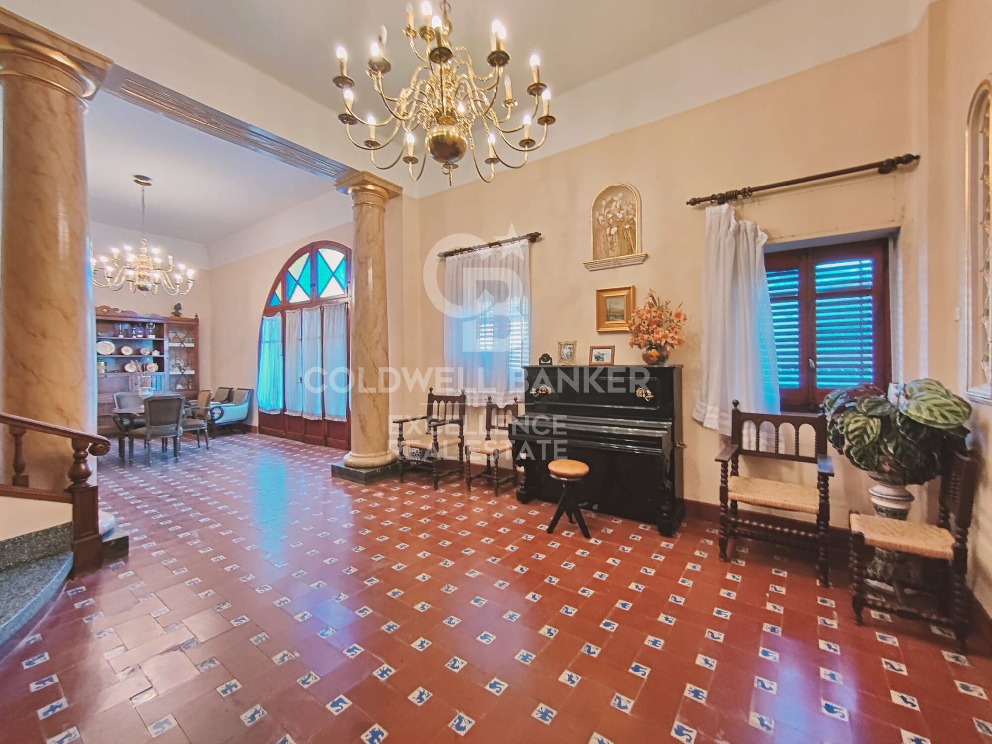 Stunning mansion in montanejos with great hotel potential and panoramic terrace.