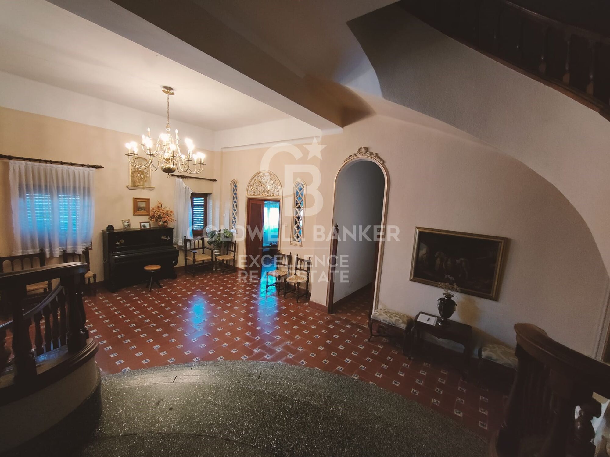 Stunning mansion in montanejos with great hotel potential and panoramic terrace.