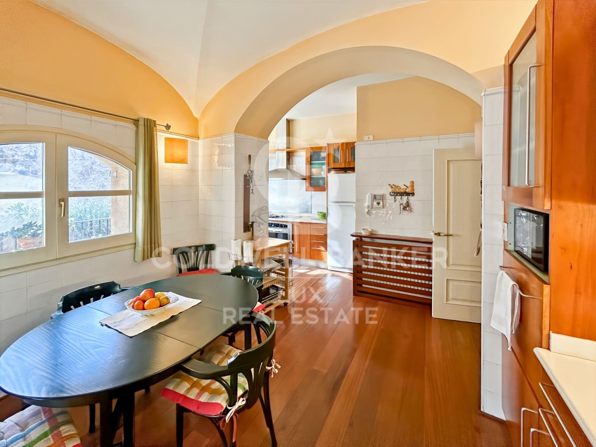 Elegantes Haus aus dem achtzehnten Jahrhundert zum Verkauf in Castelló d'Empúries, Costa Brava