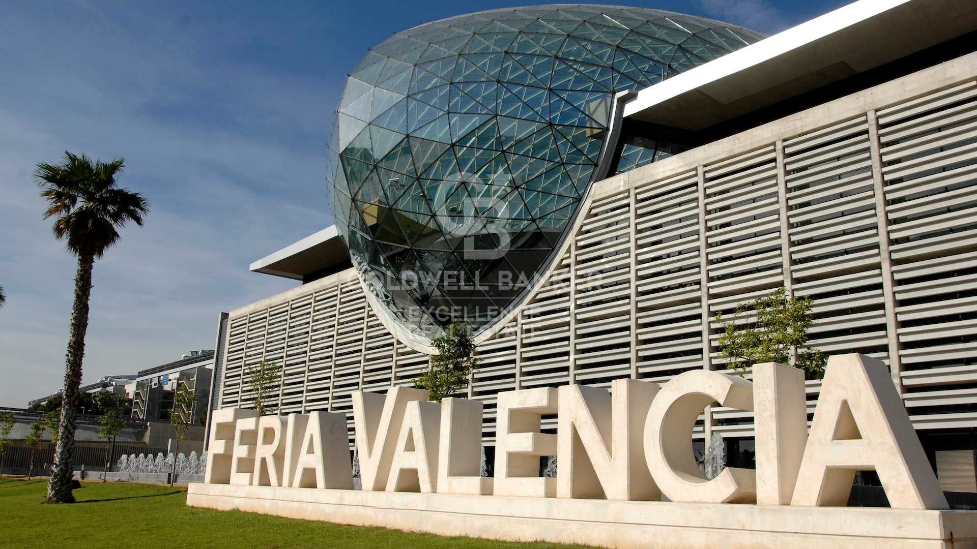 Auberge touristique avec licence et rentabilité de 10 % à Valence.