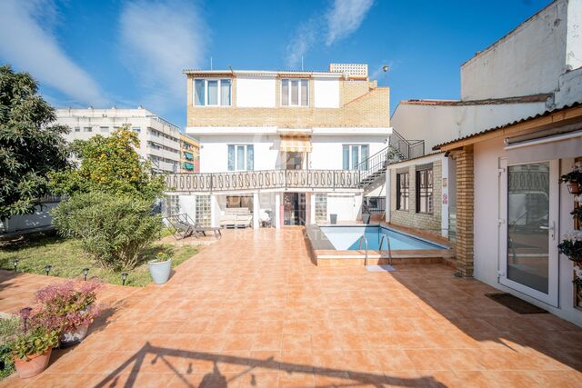 Hostal con Licencia Turística, Alta Rentabilidad y Ubicación Estratégica en Valencia