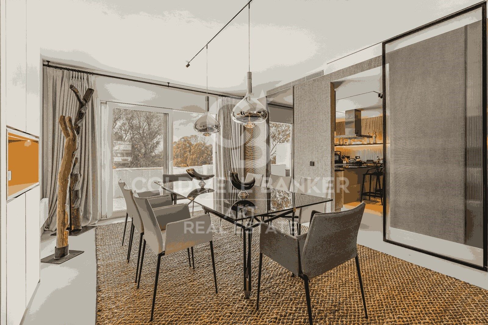 Superbe penthouse à Puerto Banús