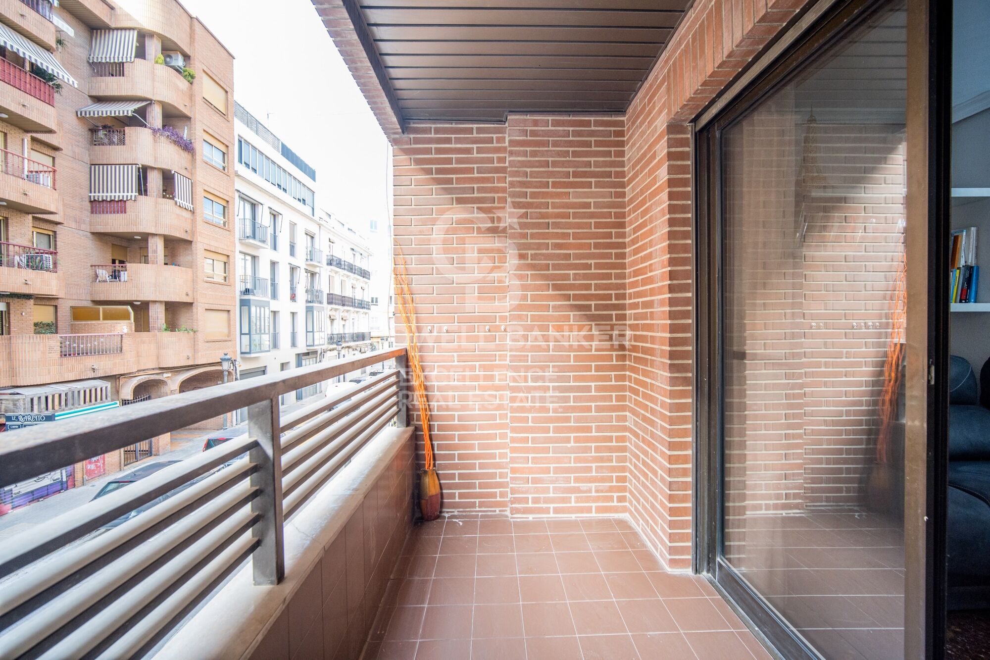 Property Next to the Turia Gardens - 110 m² with Balcony and 4 Bedrooms