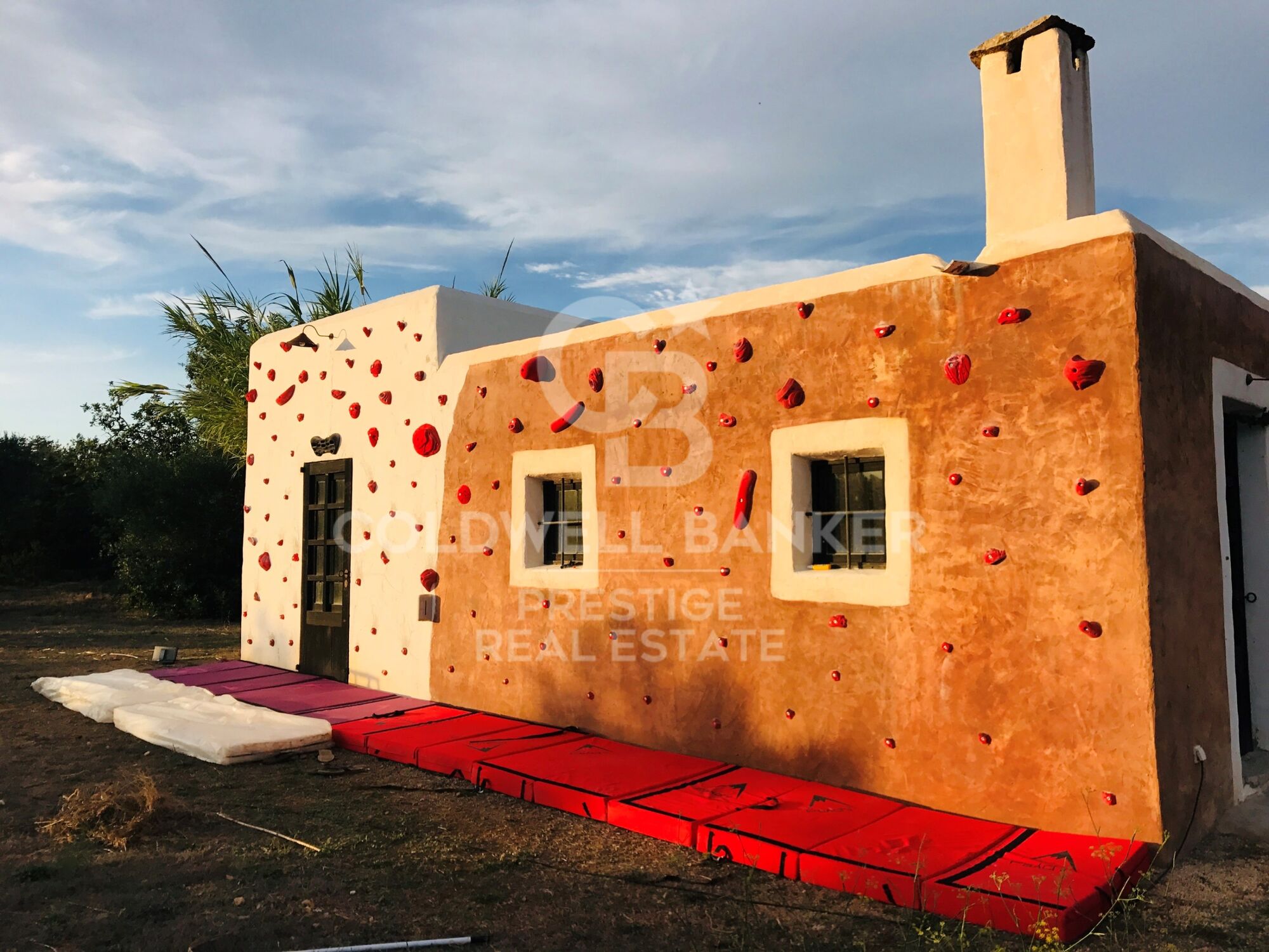 Exclusive and unique traditional estate in authentic Ibiza