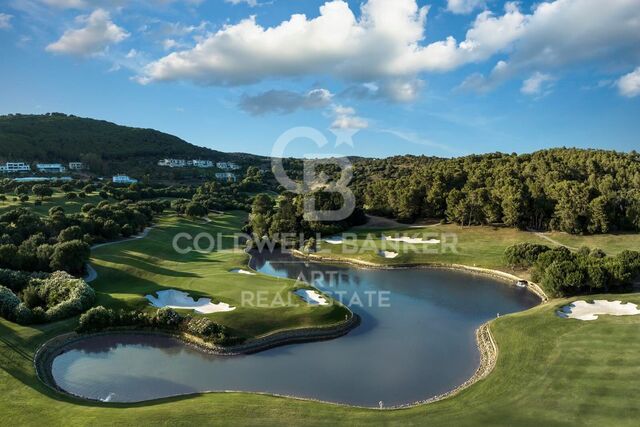 Siete parcelas únicas con impresionantes vistas a la costa de Sotogrande